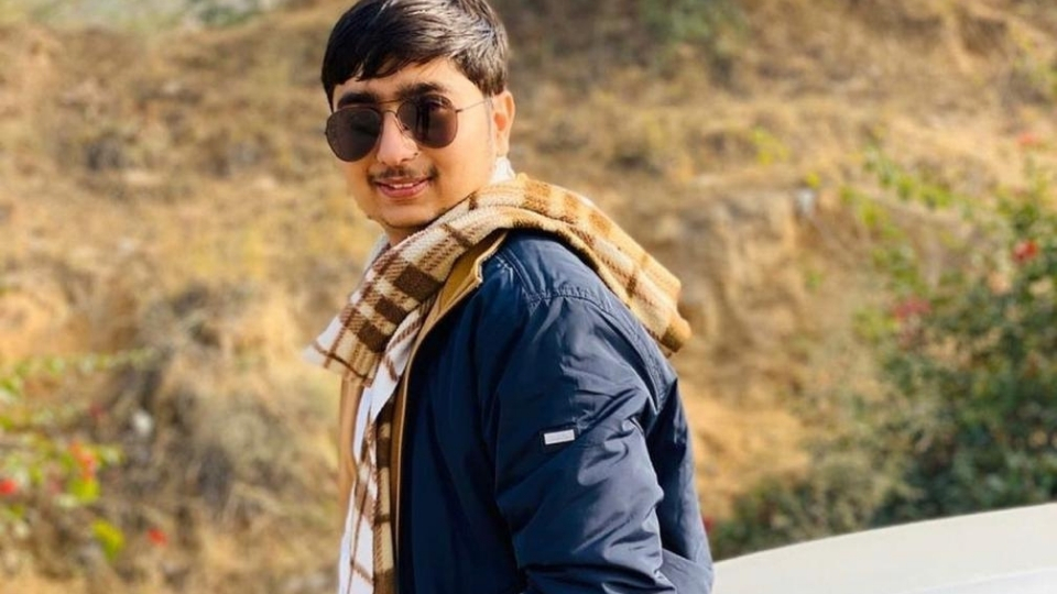 Meet youth icon of 2020, Atul Kishan Sharma whose songs 'Do ghoot' and 'Aukaat Mein' are making Youtube trends